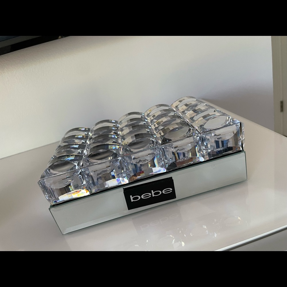 Jewelry or makeup box